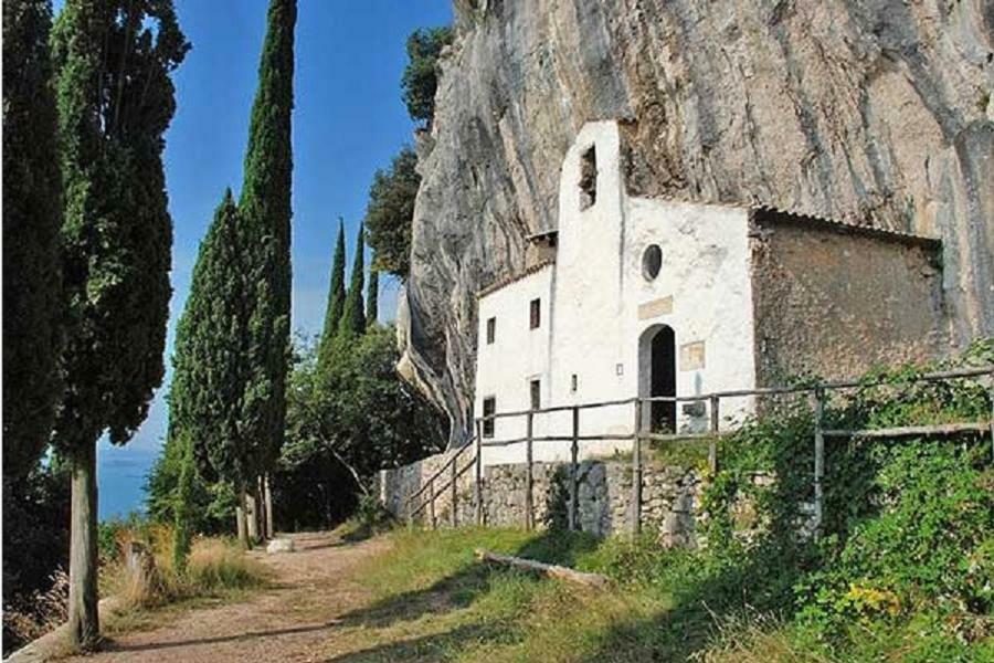 Appartamenti Serena - Nonna Agnese Gargnano Exterior foto